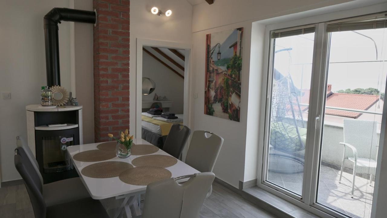Apartments Bestak Крк Экстерьер фото
