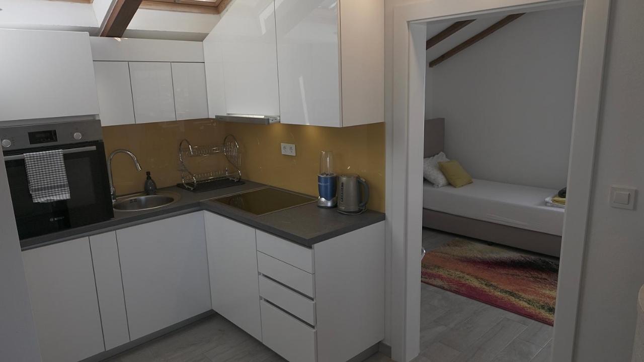 Apartments Bestak Крк Экстерьер фото